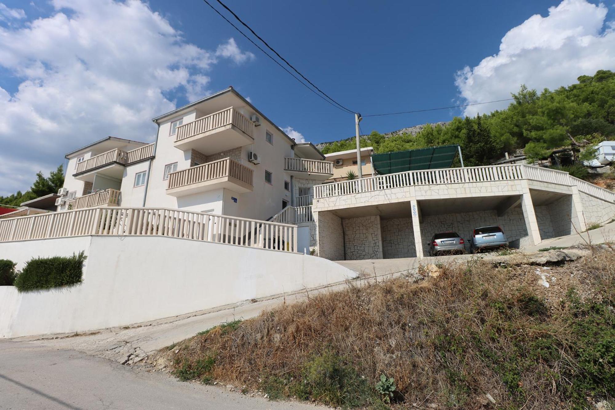Apartmani Vesna Целина Екстериор снимка