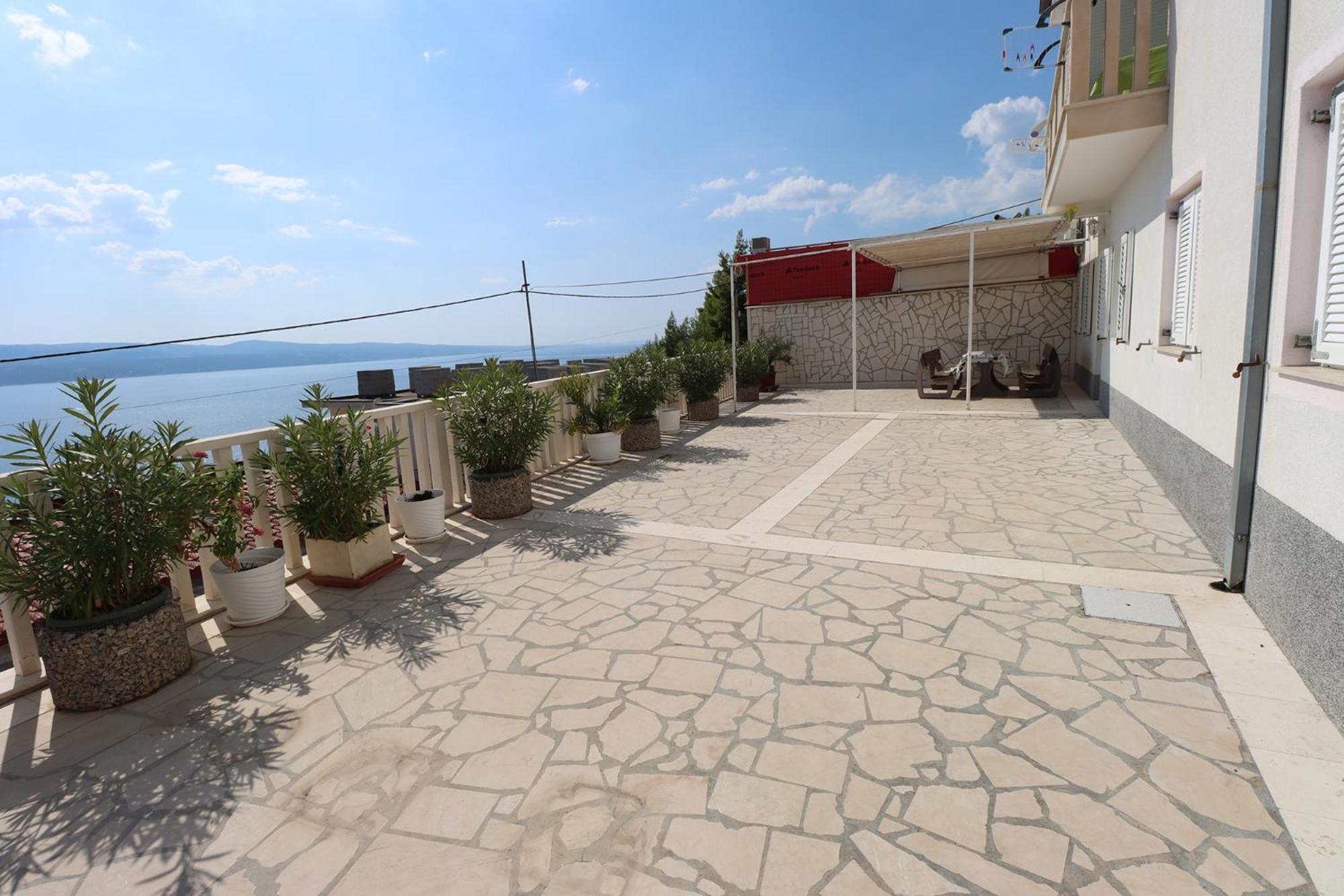Apartmani Vesna Целина Екстериор снимка