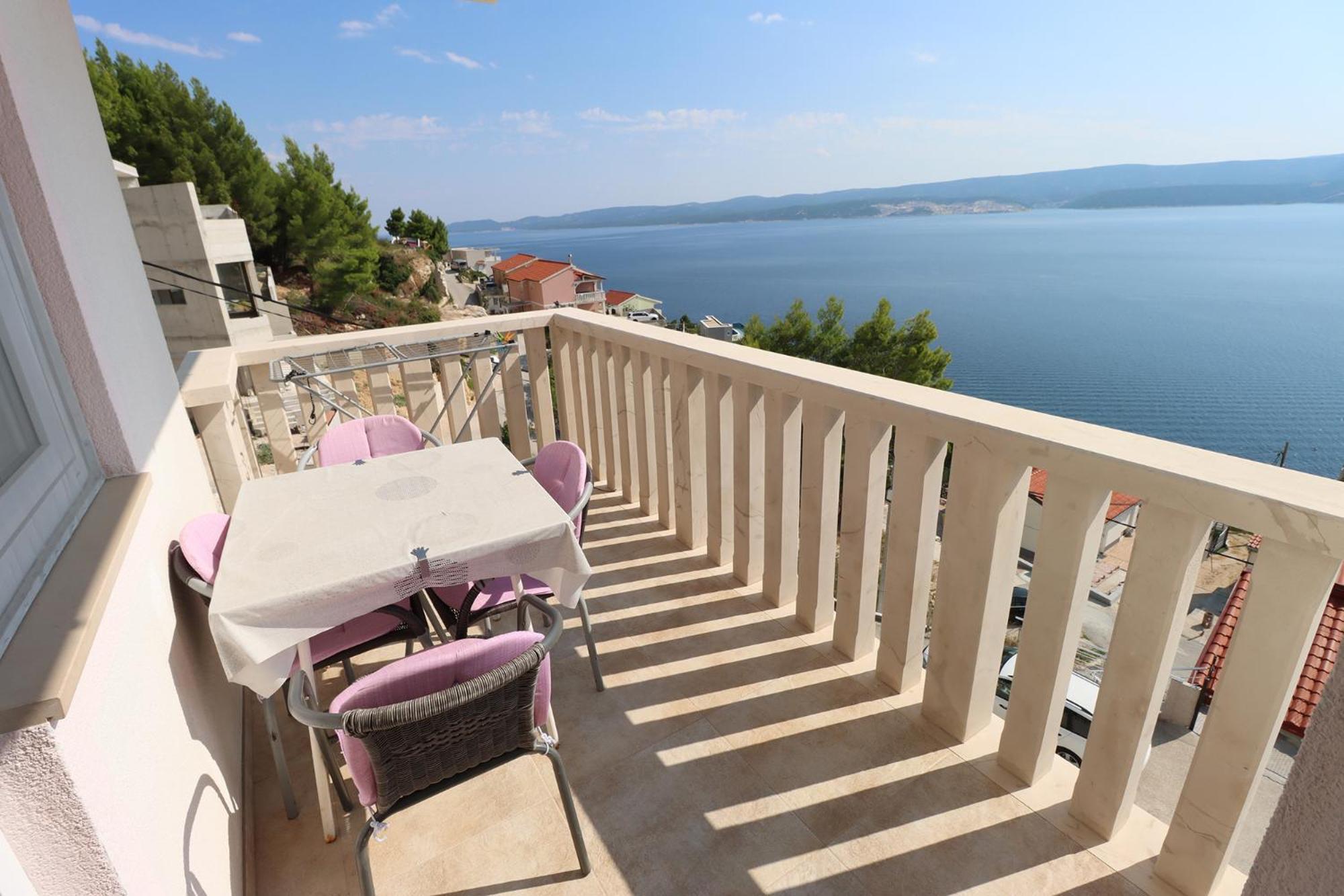 Apartmani Vesna Целина Екстериор снимка