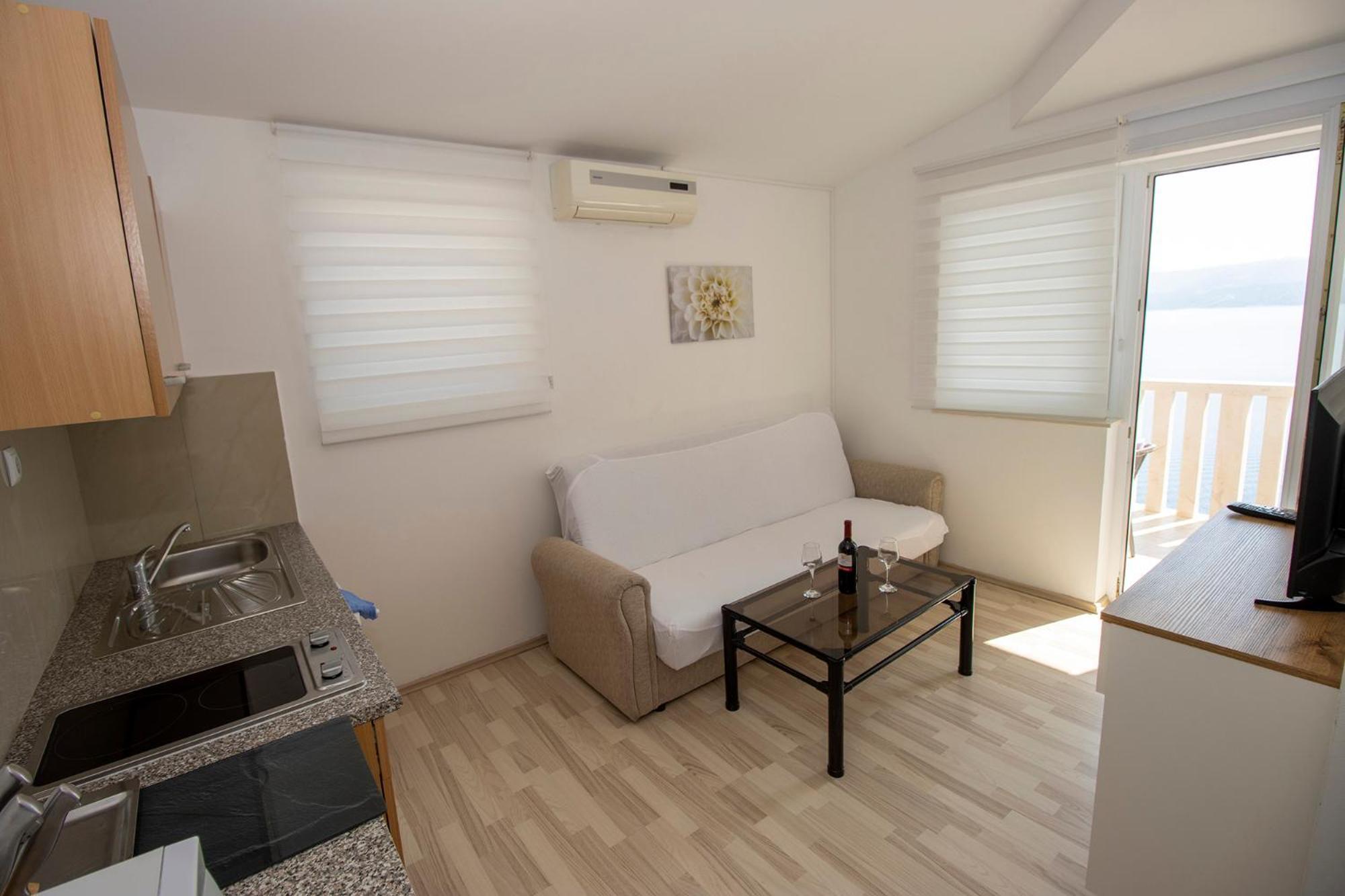 Apartmani Vesna Целина Екстериор снимка