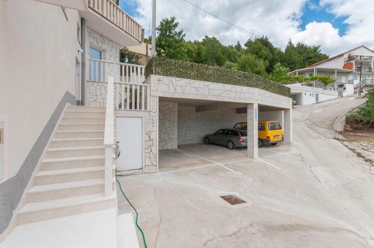 Apartmani Vesna Целина Екстериор снимка